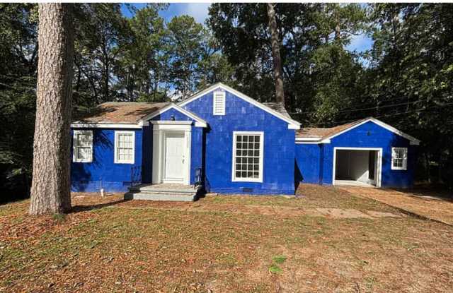 2123 Belvedere Drive photos photos