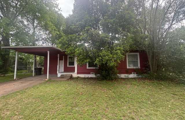 3 bed, 1 bath with large fenced back yard, w/d connections photos photos