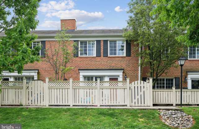 1547 N VAN DORN STREET N photos photos