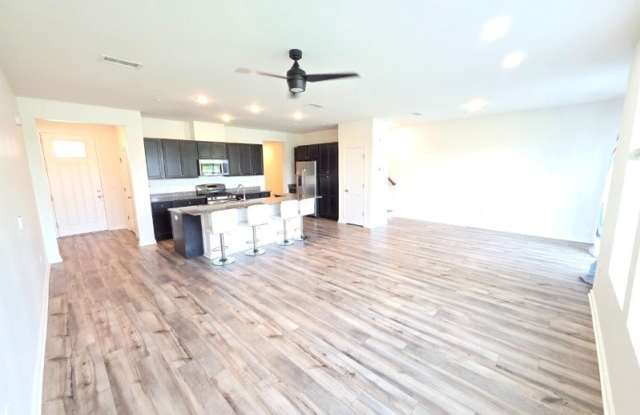 82 Depot Way Gallery 4