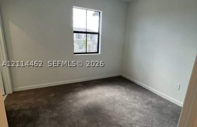12959 SW 233rd ter Gallery 3