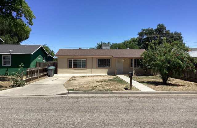 Now Available!! Quaint Home Located In Gustine photos photos Now Available!! Quaint Home Located In Gustine photos photos