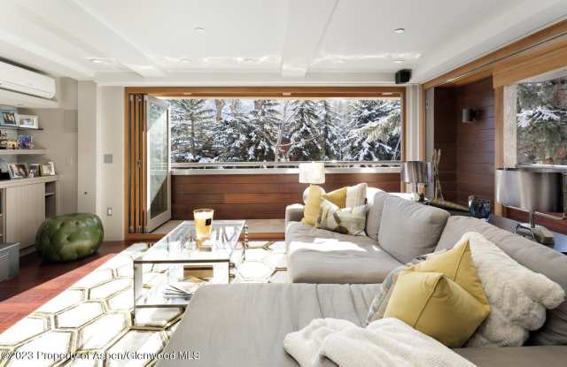 600 E Main Street unit: 210 photos photos