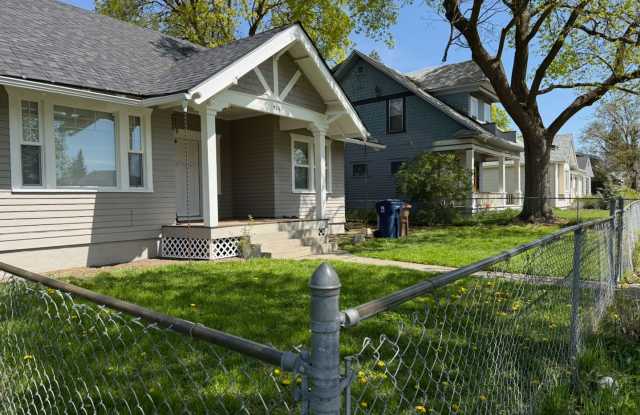 Remodeled 3 Bed 2 Bath Spokane Home w/ Large Fully-Fenced Yard + Huge Chicken Coop/Run & Garden! photos photos