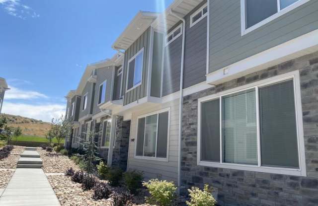 15499 Aqua Mountain Lane photos photos