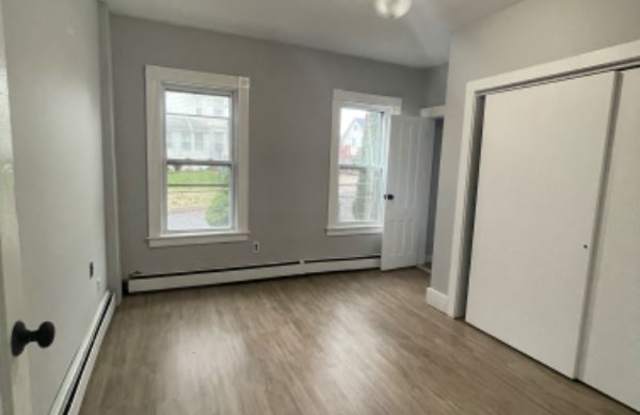 145 Hawkins Street 1 Gallery 4
