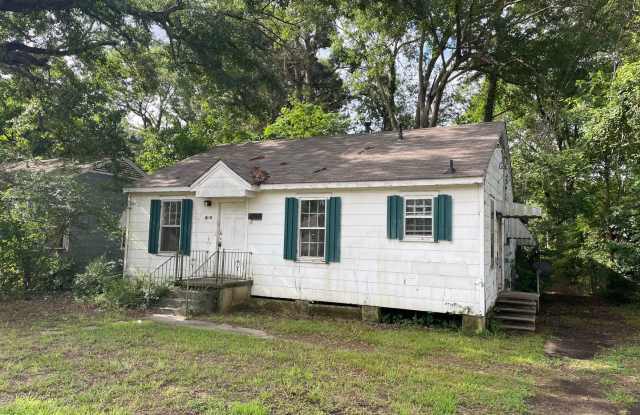 Remodeled 4 Bedroom House photos photos
