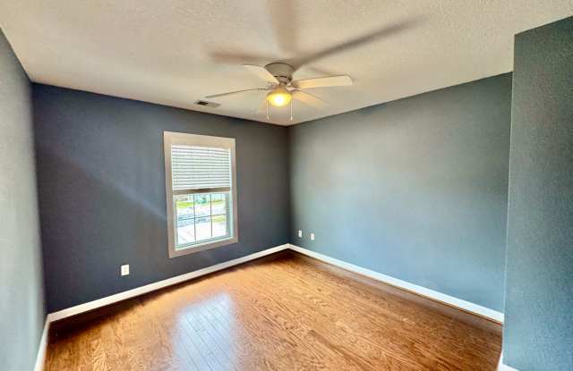 3-Bedroom Townhouse in Virginia Beach Gallery 4
