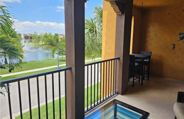 11256 Paseo Grande Boulevard Gallery 3