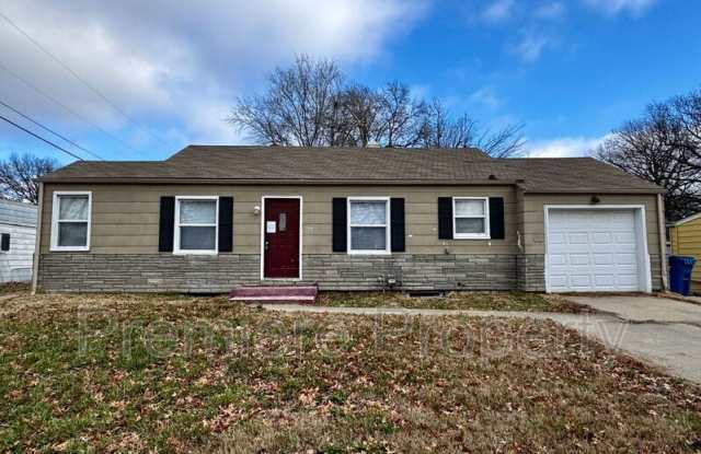 11312 E Highridge Dr - 11312 Highridge Drive, Independence, MO 64052