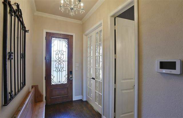 5604 Fox Chase Lane Gallery 4