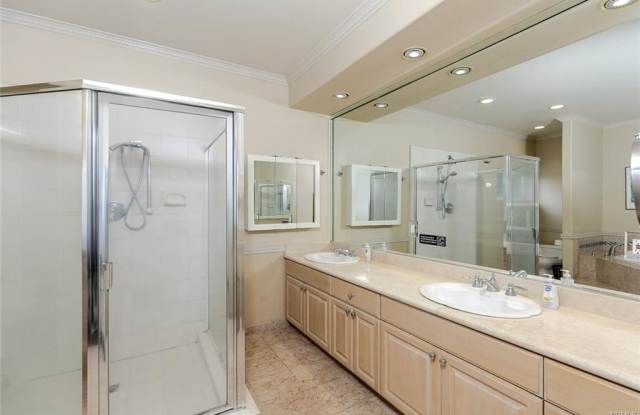 4343 Shadyglade Avenue photos photos