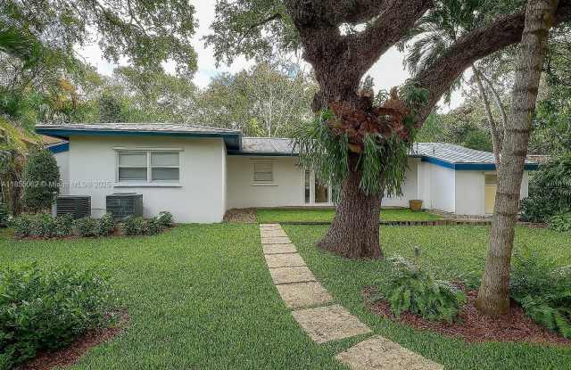 3850 Crawford Ave photos photos
