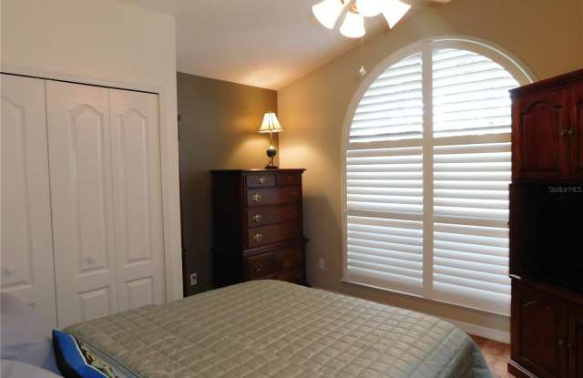 2336 RUNYON Court Gallery 4