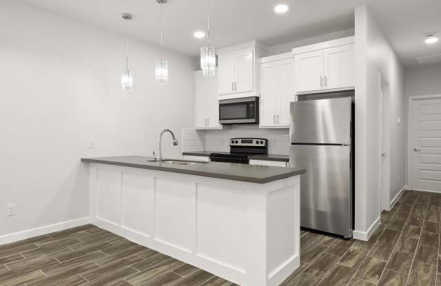 1907 West Violet Drive - 2 Gallery 4