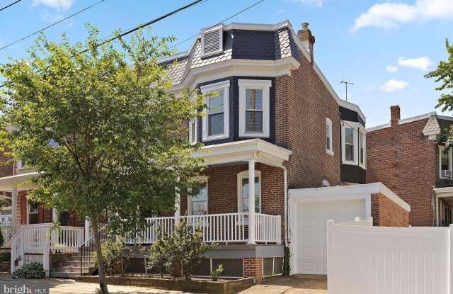 1618 W 14TH photos photos