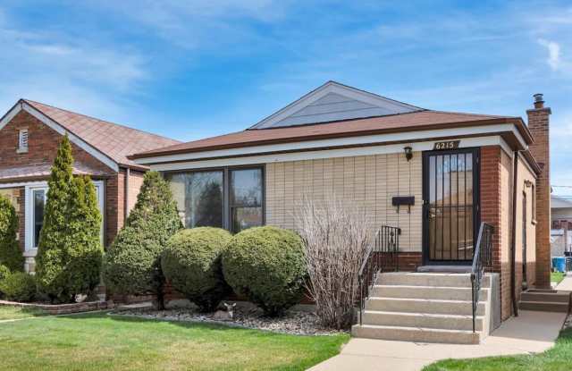 6215 South Monitor Avenue photos photos
