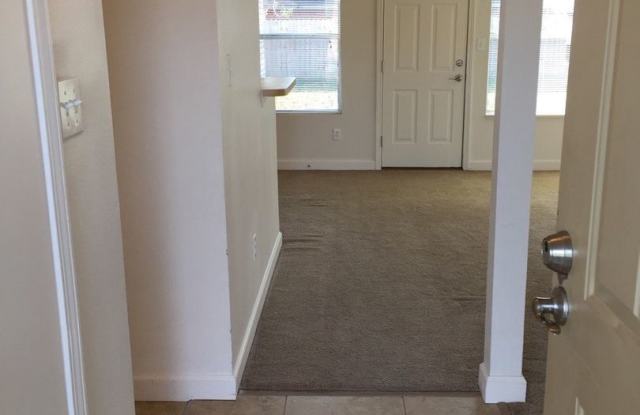 67 Skystone Ct Gallery 2
