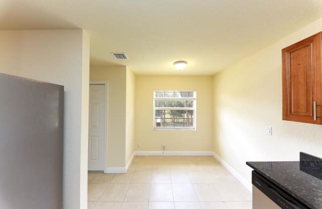 13342 87th St N - 13342 87th Street North, The Acreage, FL 33412