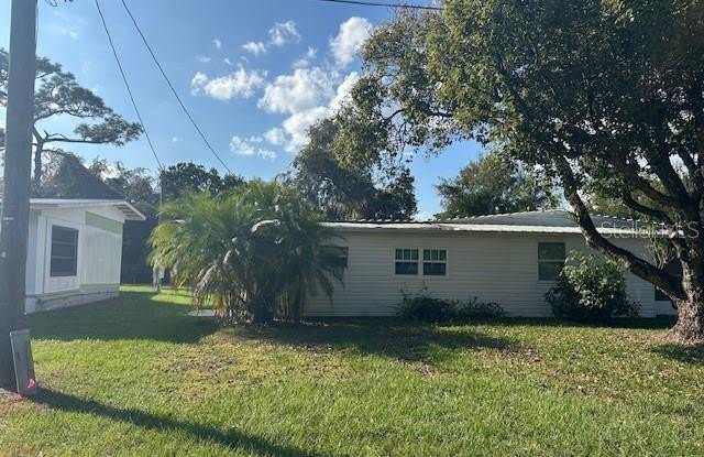 2020 BRADLEY DRIVE - 2020 Bradley Drive, Osceola County, FL 34771