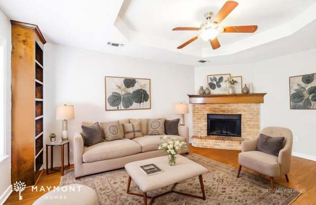 1012 Red Oak Drive Gallery 4