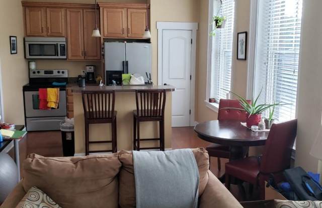 31 S Hanover St - 31 South Hanover Street, Carlisle, PA 17013