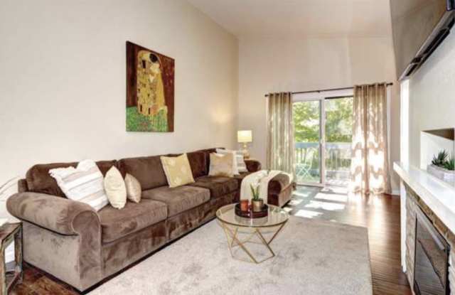 66 Laurie Meadows Dr Apt 4 photos photos