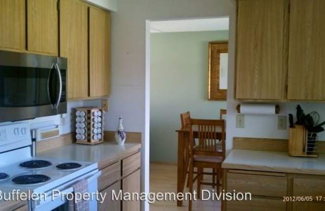 2202 V St NW - Brunelle Gallery 4