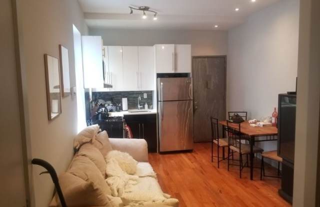 147 Rockaway Pkwy 2R - 147 Rockaway Pkwy, Brooklyn, NY 11212