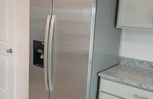 1051 20th Ave Loop Se photos photos