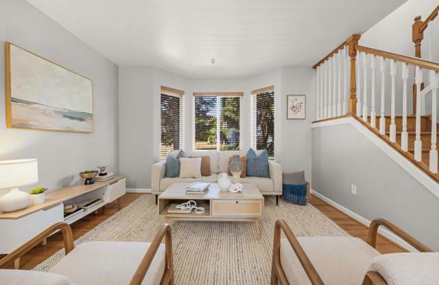 Spacious Townhome with 2 Car Garage Gallery 4