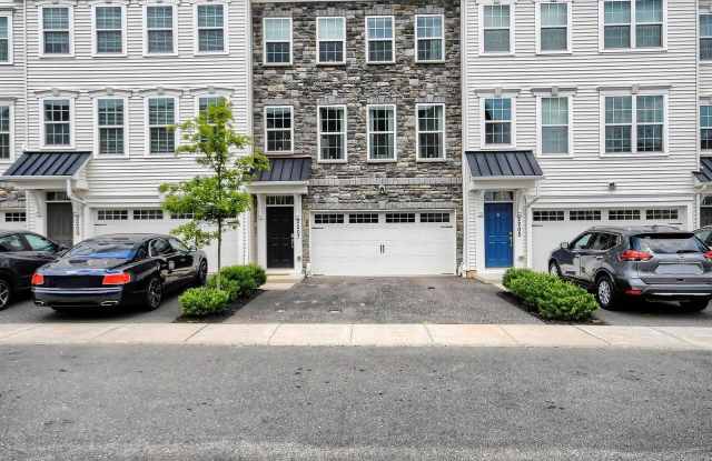 2207 EVIN DR Gallery 1