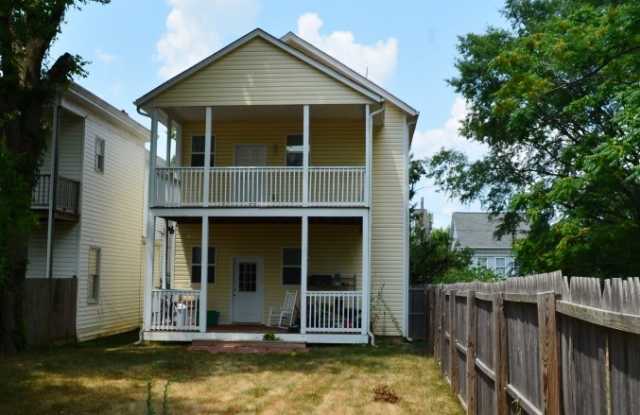 3 BR/ 1.5 BA Newly Renovated House in Manchester! - 1108 Decatur Street, Richmond, VA 23224