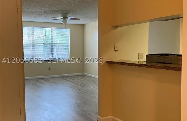 4441 W Mcnab Rd Gallery 3