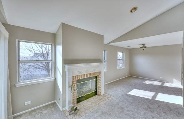 2849 Meadow Lane Gallery 3