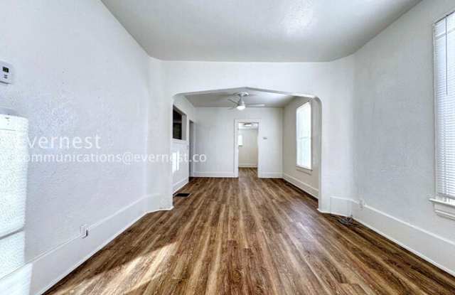 4902 Meade Street photos photos