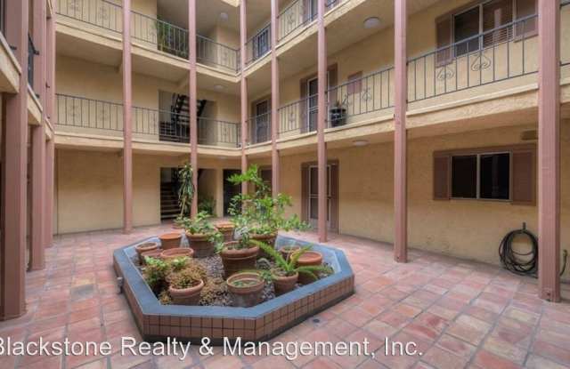 11507  Moorpark St. Unit 105 Gallery 4
