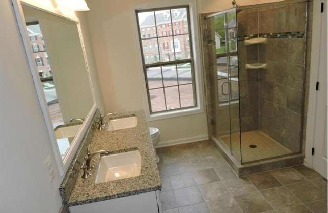 43112 INDIA WHARF SQUARE photos photos