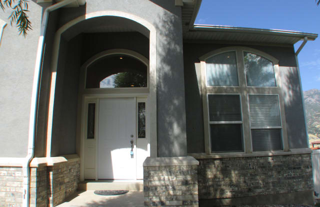 2076 E View Dr - 2076 East View Drive, South Weber, UT 84405