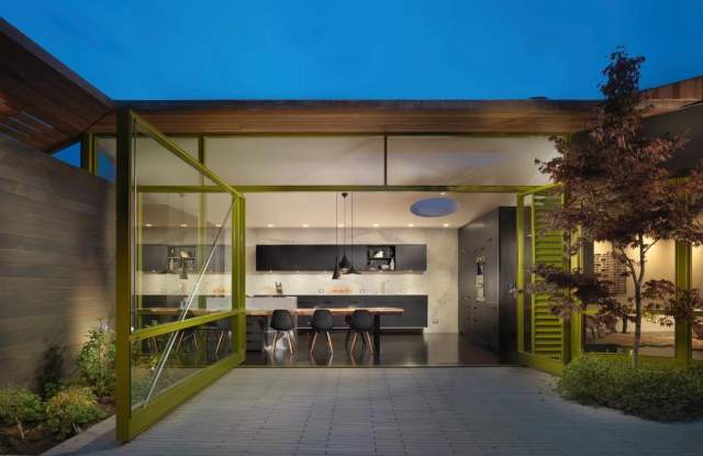 162 Throckmorton Avenue Gallery 3