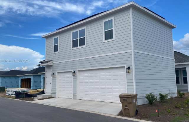 2952 Embark photos photos