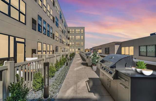 Albion at Highland Park photos photos