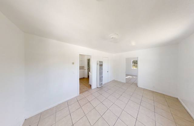 35030 Avenue B photos photos