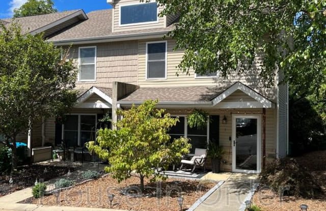 1 English Ivy Rd. photos photos