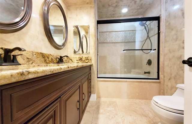 2099 Continental Avenue photos photos