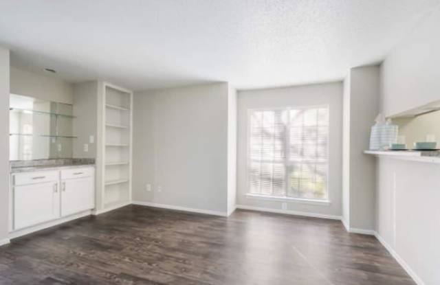 1602 Thousand Oaks Dr Gallery 3
