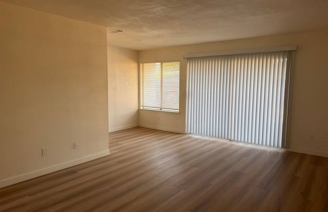 Beautifully Remodeled 3BR/2BA Home | New Flooring, Cabinets & Paint | Gallery 4