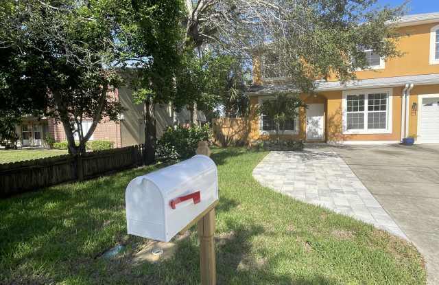 123 Kenwood Ave Gallery 2