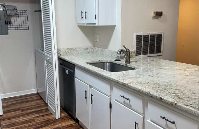 11020 Harrowfield Road photos photos