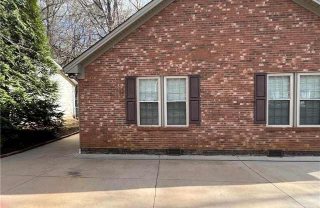 5250 Shaddowfax Drive Gallery 3